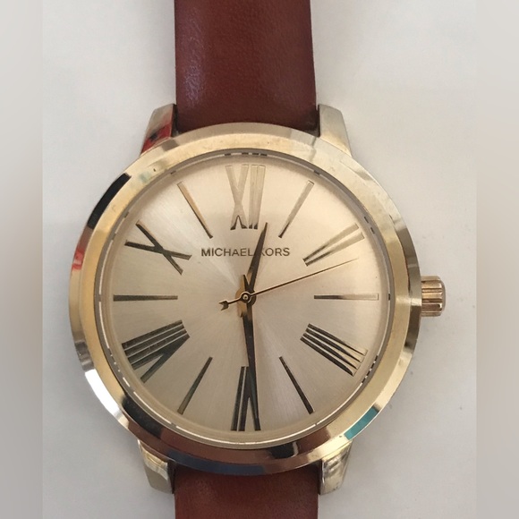 Michael Kors Watch - Picture 9 of 9